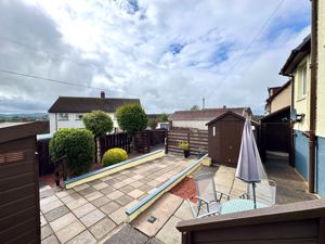 Photo 16- click for photo gallery